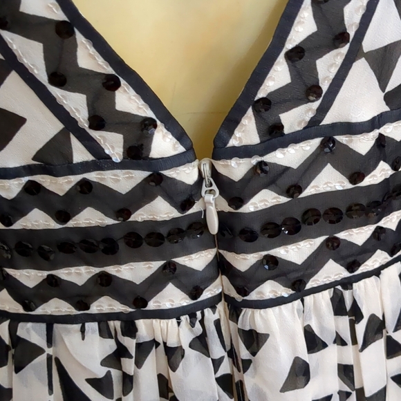 Silk BCBGMAXAZRIS Sequin Embellished Maxi - Picture 8 of 9